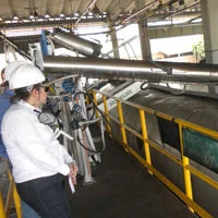 ecopetrol-asphalt-arm-loading-a-truck-photo_tn