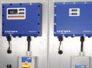 8800-series-rack-monitor-smart-storage-hanger